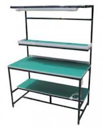 Bàn Thao Tác BTT01