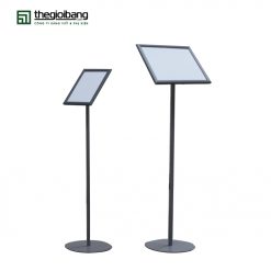 Bảng poster có chân